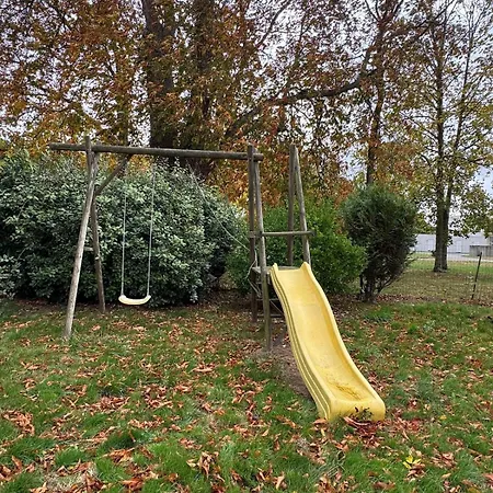 Casa de Férias Maison Spacieuse Et Familiale à St André De L'eure