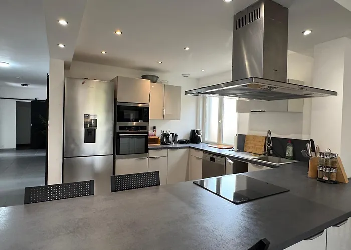 Maison Spacieuse Et Familiale A St Andre De L'eure Tatil Evi *